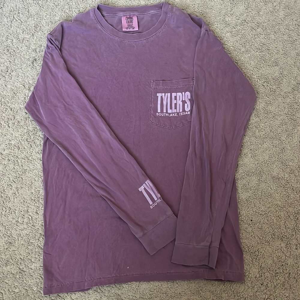 Tyler’s Long-sleeved T-shirts